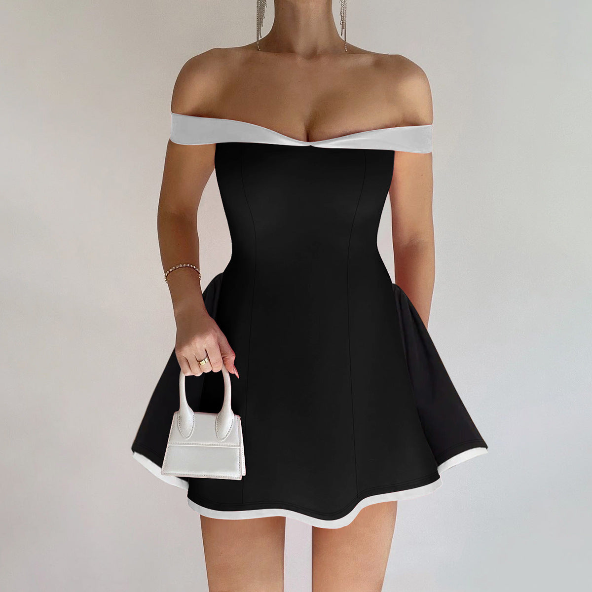 Avana - Bold Grace Mini Dress