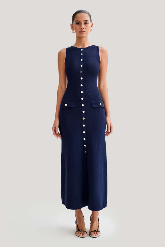 Mila - Sleeveless Buttoned Maxi Dress
