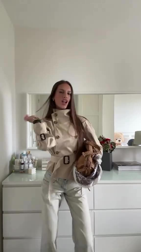 Mila - Buttoned Trench Coat