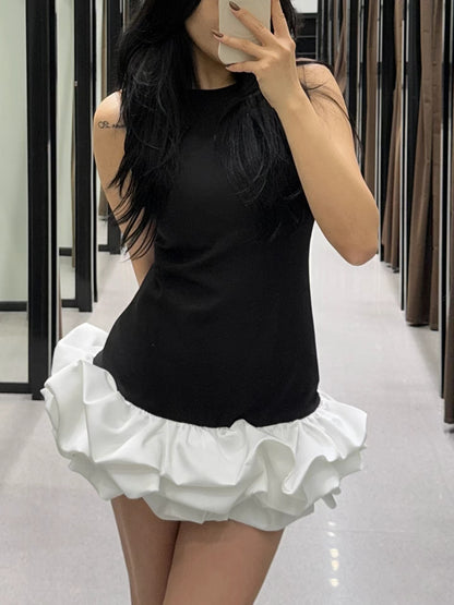 Isla - Silhouette Ruffle Mini Dress