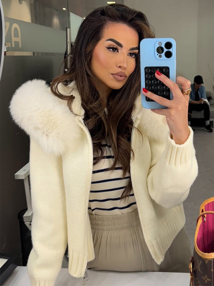 Sarah - Chic Cardigan