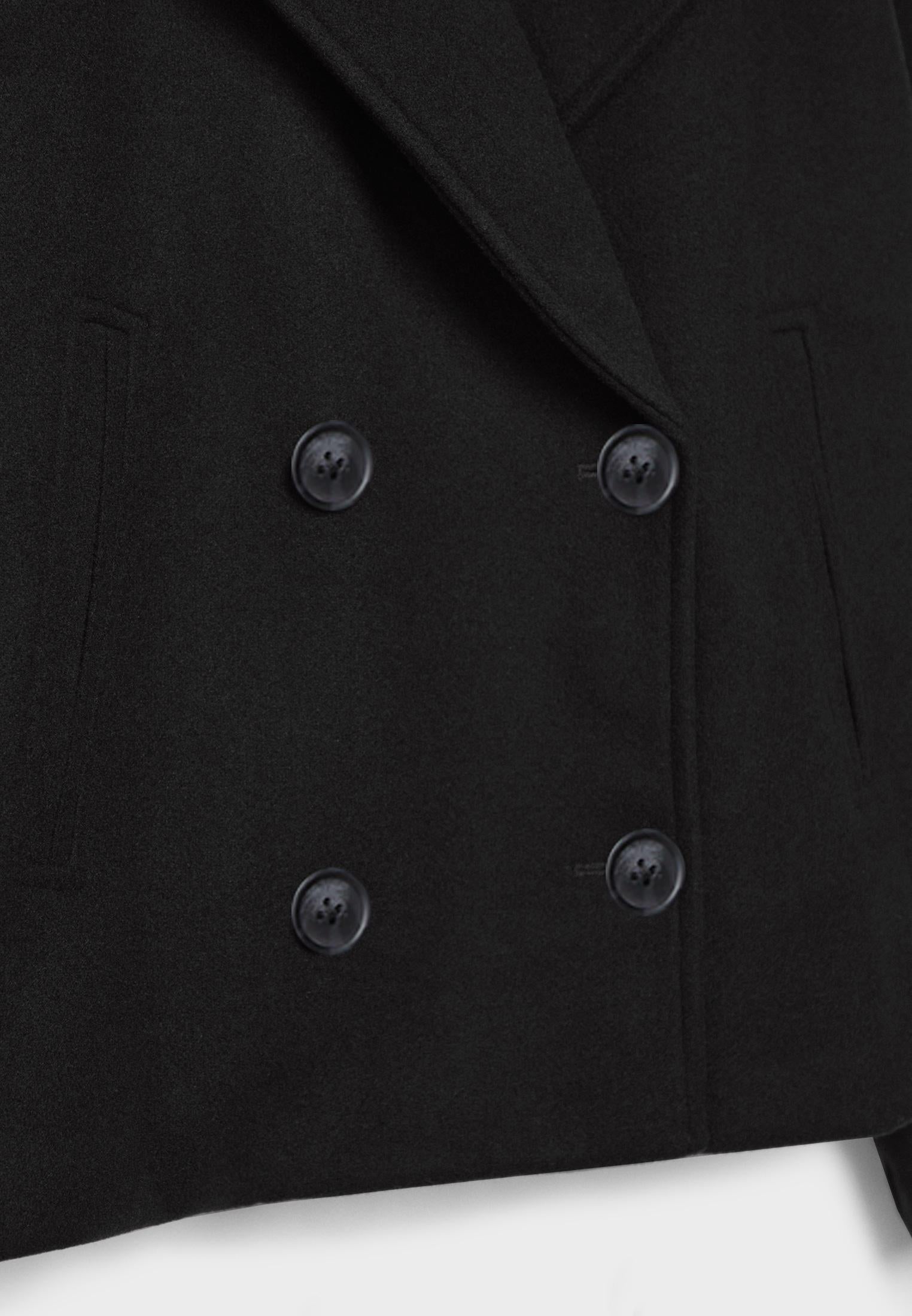 Collar Detail of Cyrisse Designer Coat