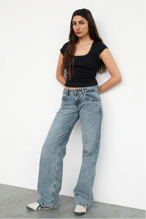 Mia - Golden Hour Stretch Denim